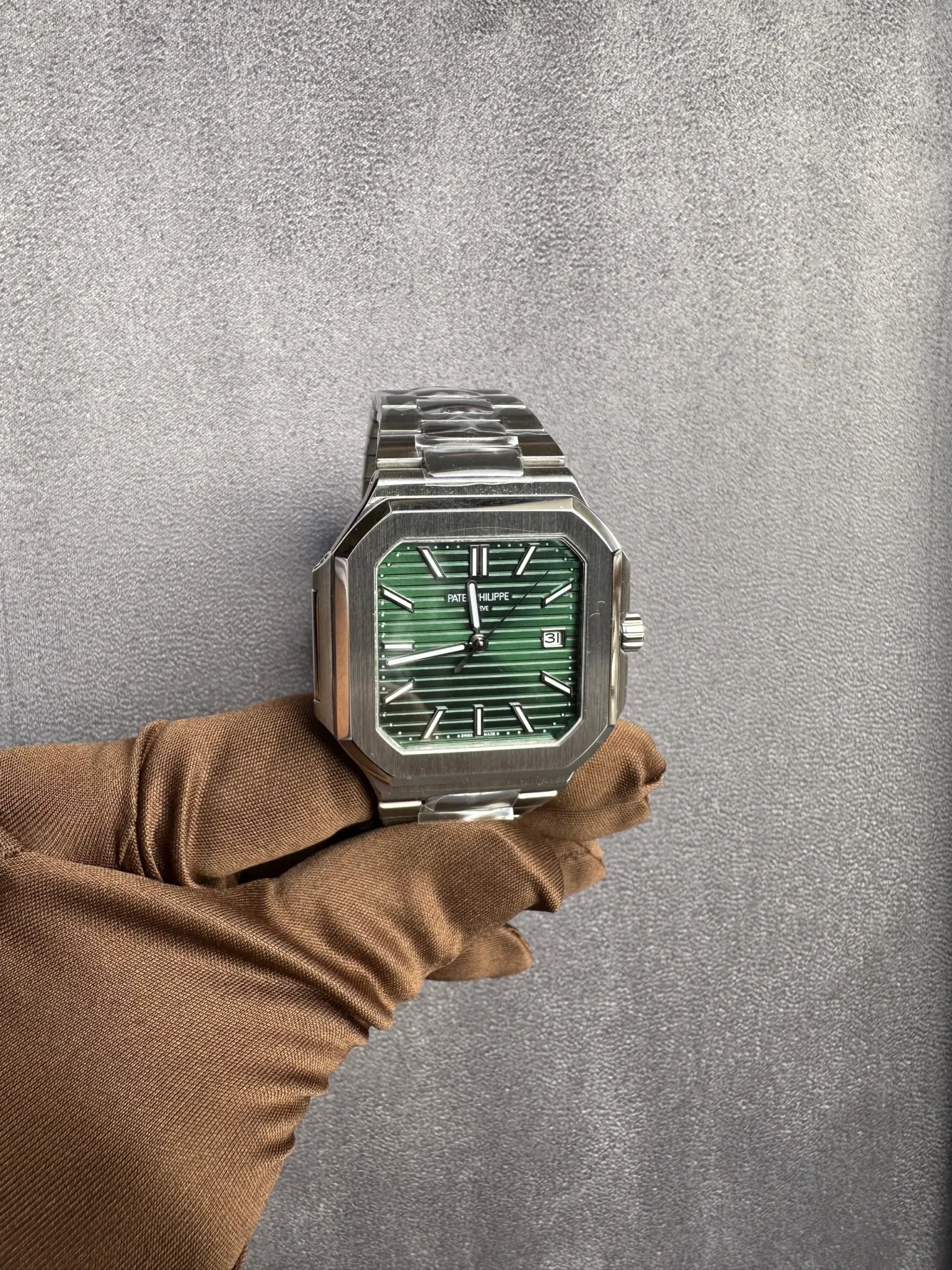 Patek Philippe Cubitus 5821/1A-001