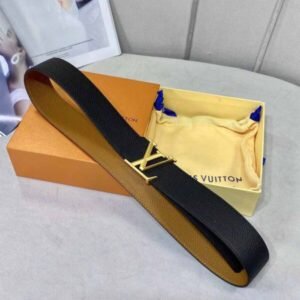 LOUIS VUITTON LV Reversible Belt