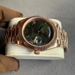 Rolex Day-Date 40 Olive Green Rose Gold 40 mm - Luxury Master Copy Dubai